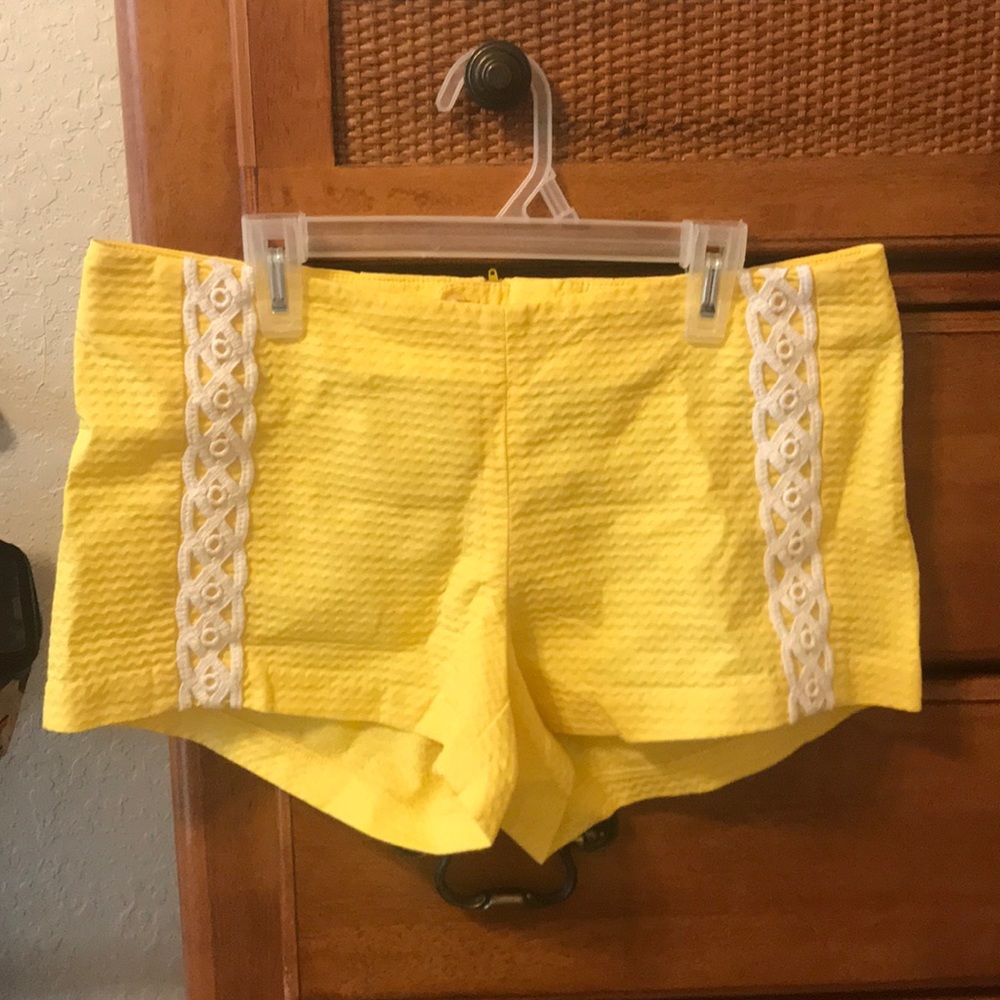 Cute Lilly yellow Lilly Shorts 💛